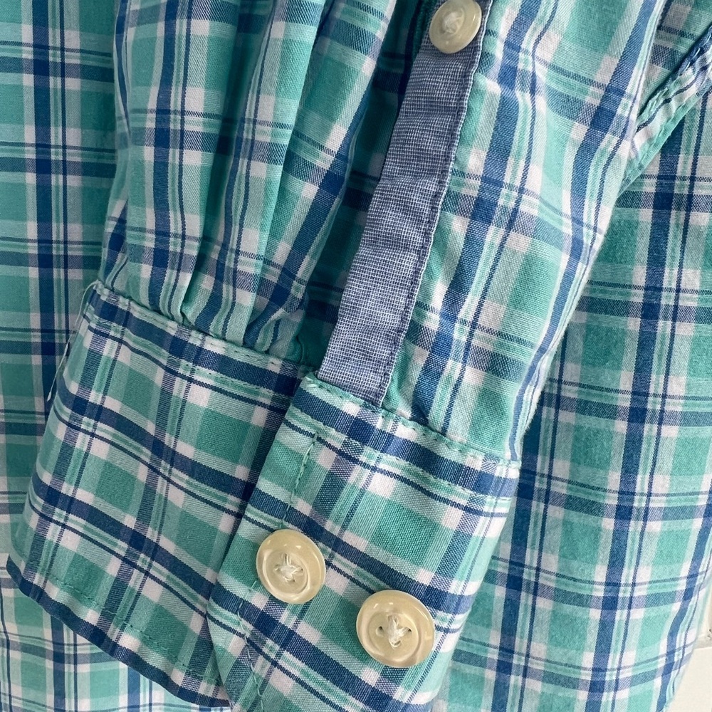 Men's IZOD Big & Tall 2XLT Long Sleeve Multi Plaid Shirt - Picture 5 of 13
